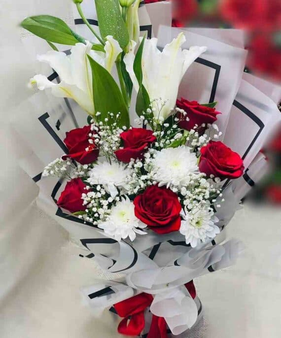 Lily & Rose Mixed Flower Bouquet