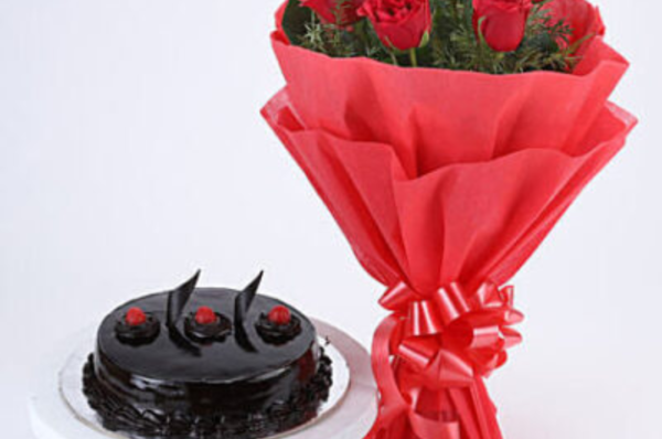 Red Rose and Chocolate Cake Combo