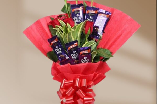 dairy milk and red rose bouquet