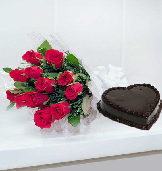 red roses and chocolate cake