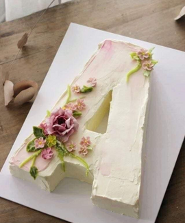 alphabet designer cake
