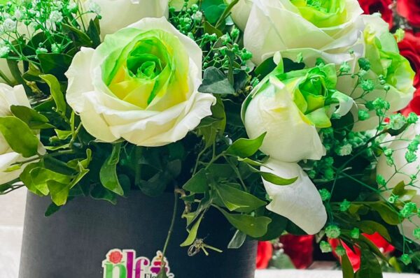 Republic Day Special Flowers Arrangement | New Lucky Flowers and Cakes