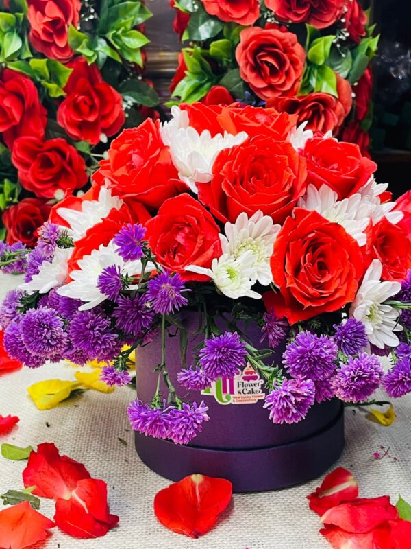 Valentine's Mixed Flowers Arrangements