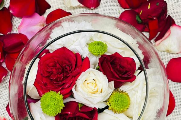 Valentine's Special Flower Bowl - New Lucky Flowers and Cakes - Best Florist in Udaipur