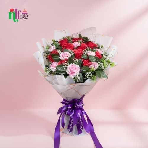 Mixed Roses Hand-Tied Bouquet